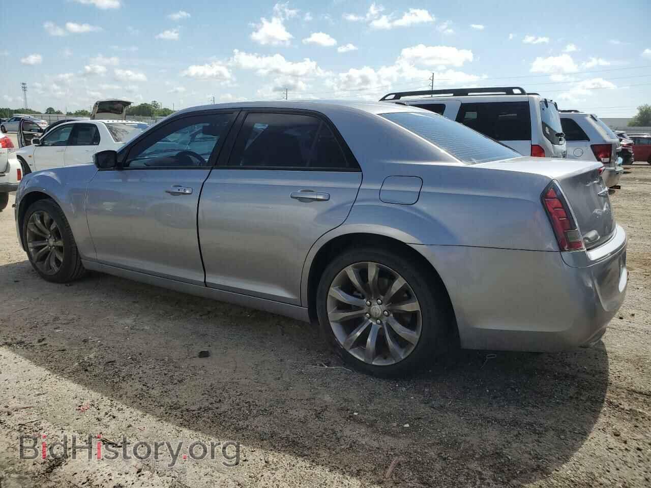 2014 CHRYSLER 300 - VIN: 2C3CCABG0EH341717 - Фото 2