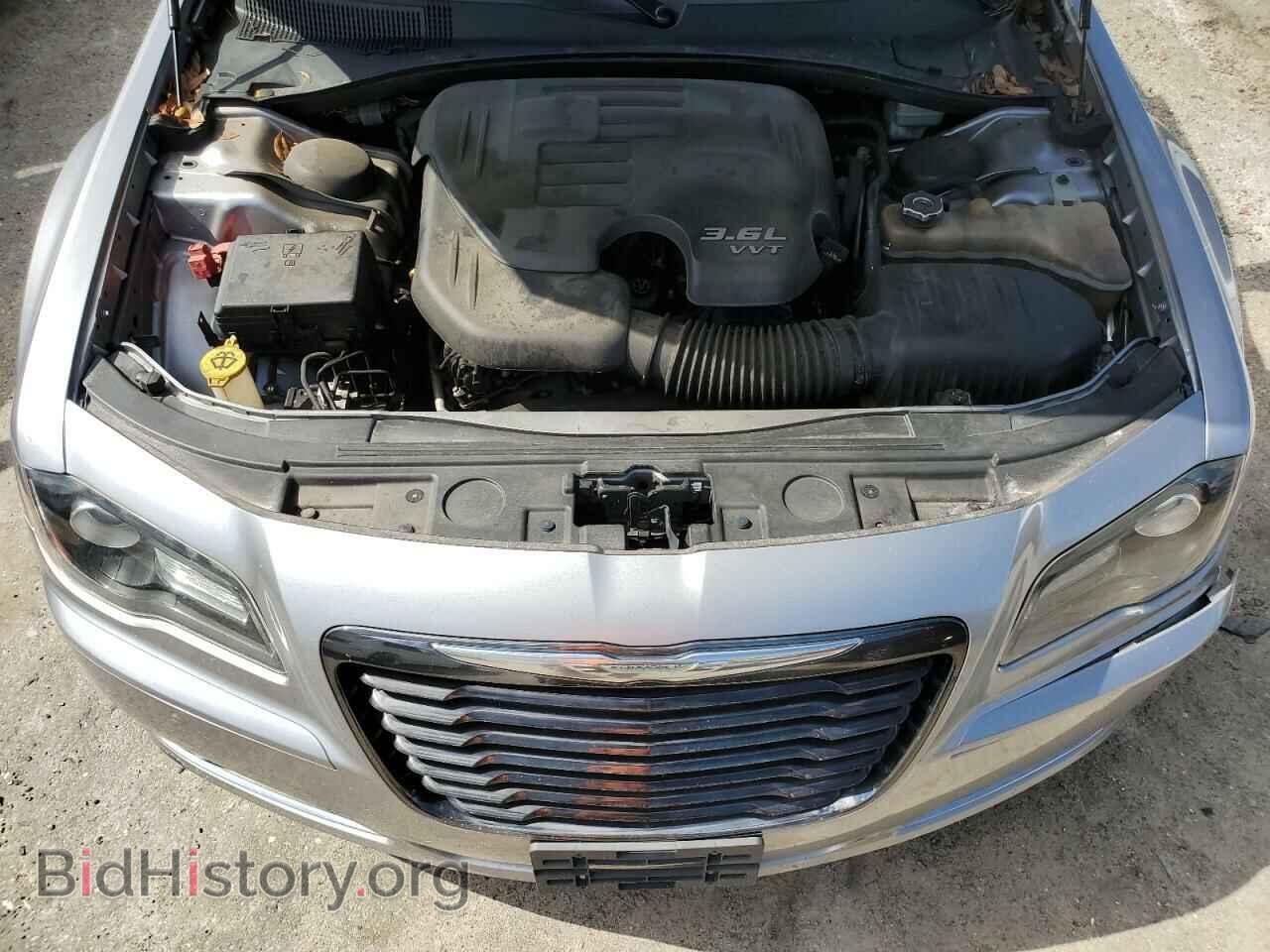 2014 CHRYSLER 300 - VIN: 2C3CCABG0EH341717 - Фото 11