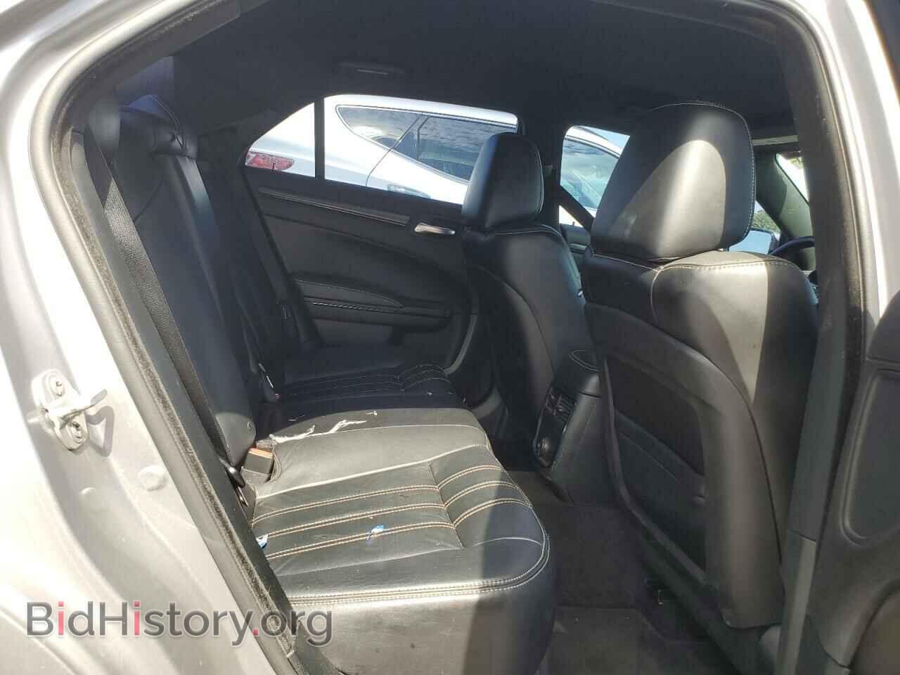 2014 CHRYSLER 300 - VIN: 2C3CCABG0EH341717 - Фото 10