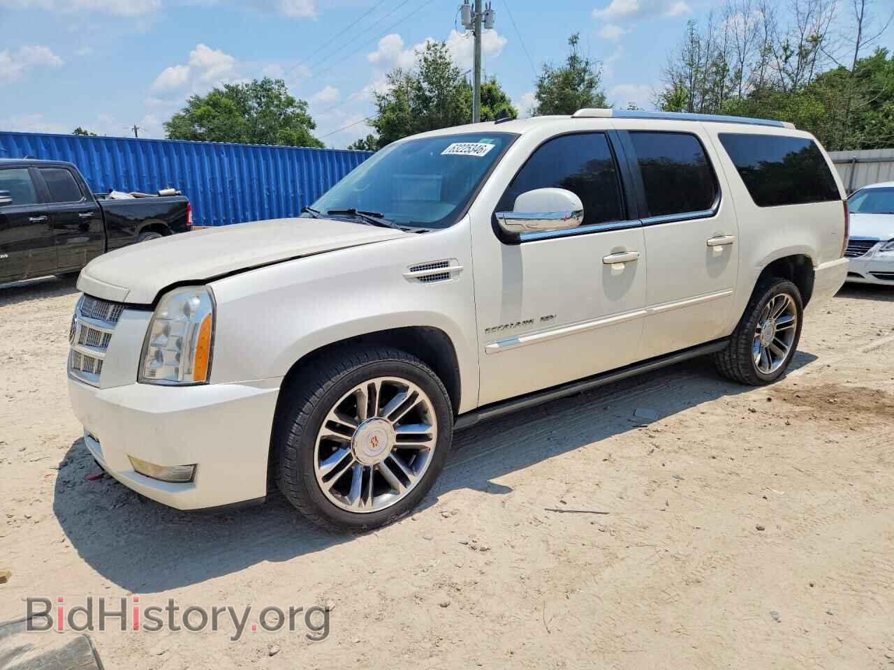 Photo 1GYS3JEF8DR201868 - CADILLAC ESCALADE 2013