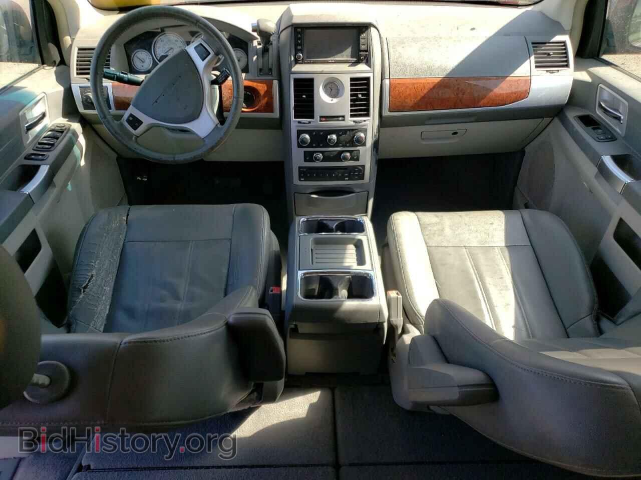 2008 CHRYSLER MINIVAN - VIN: 2A8HR54P38R709738 - Фото 8