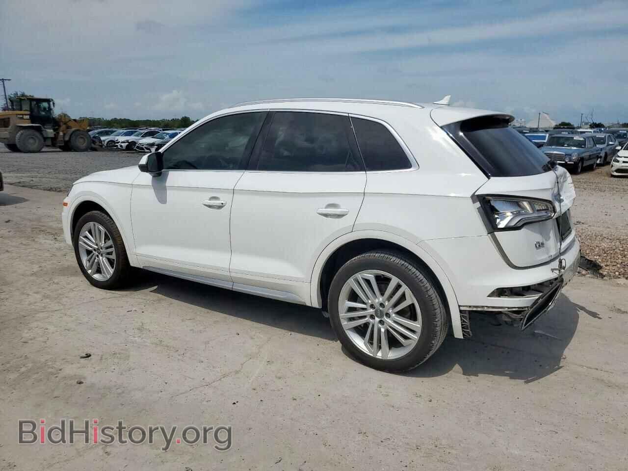2018 AUDI Q5 - VIN: WA1BNAFY3J2240477 - Фото 2