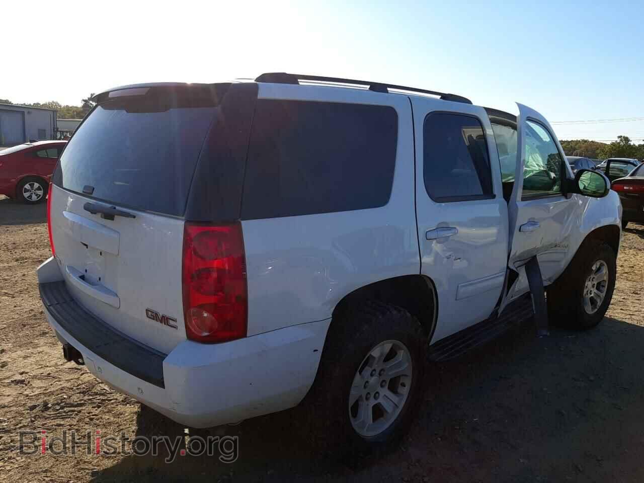 2014 GMC YUKON - VIN: 1GKS2AE08ER104325 - Фото 4