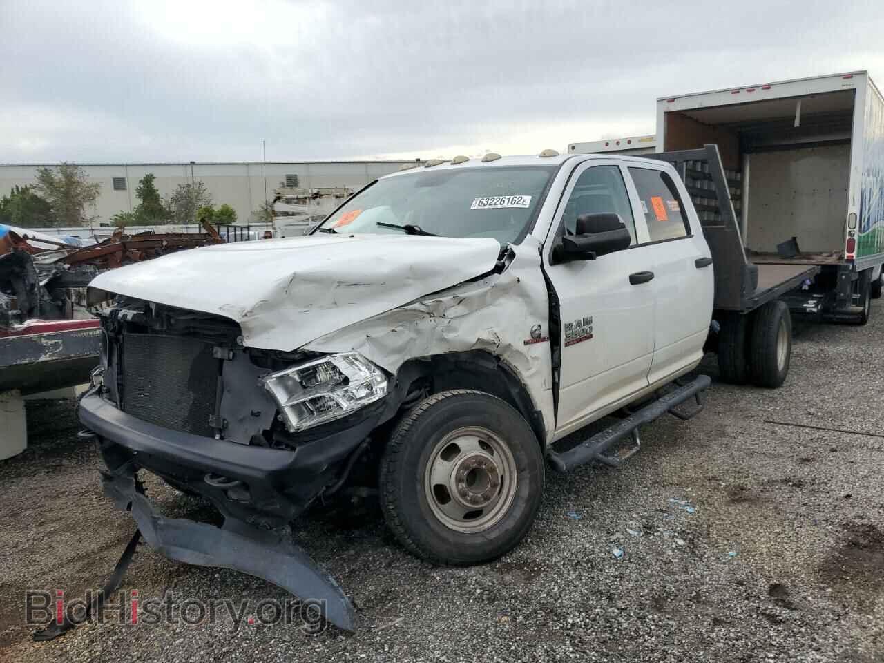 2015 RAM 3500 - VIN: 3C7WRTCLXFG654681 - Фото 2