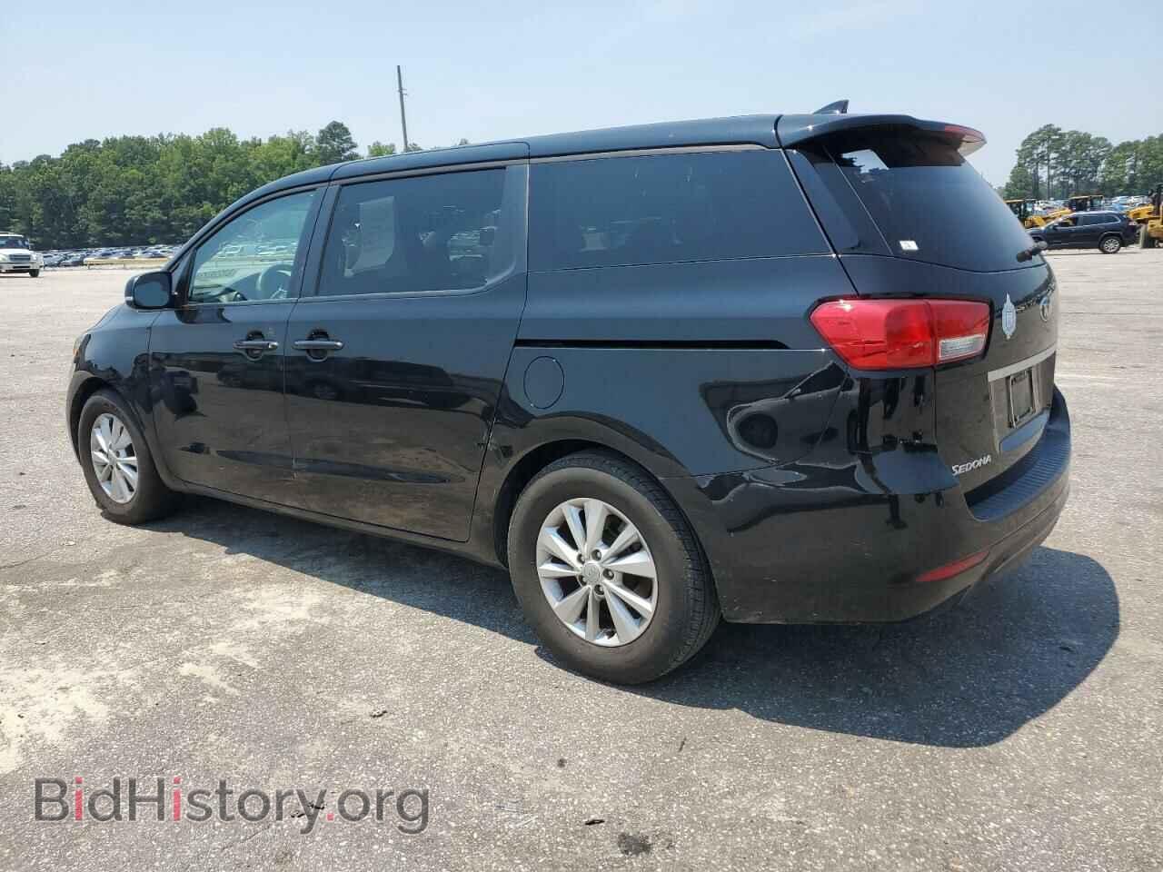 2017 KIA All Models - VIN: KNDMB5C12H6228460 - Фото 2