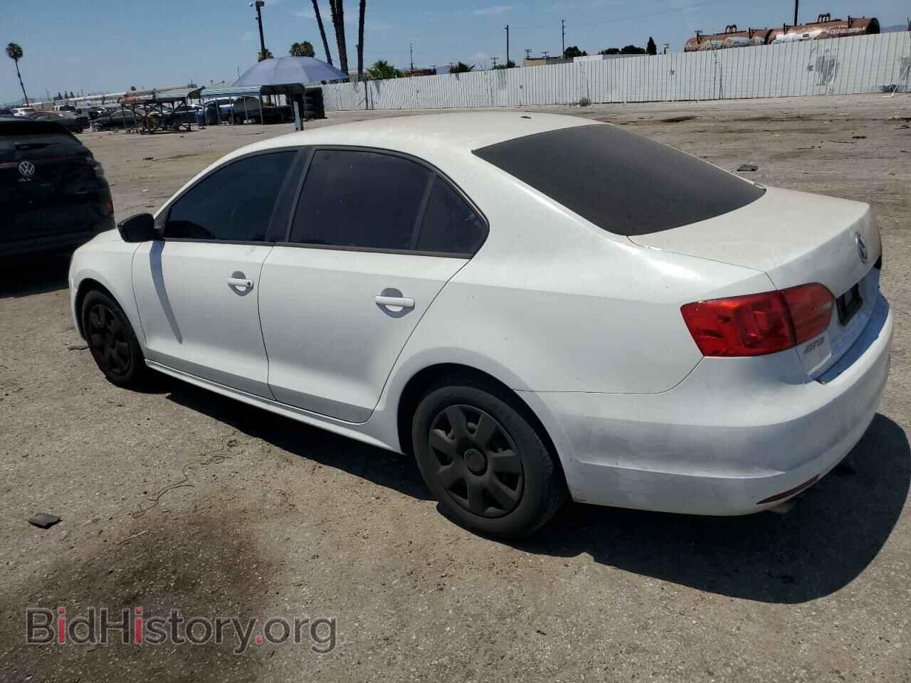 2014 VOLKSWAGEN JETTA - VIN: 3VW2K7AJ2EM302569 - Фото 2