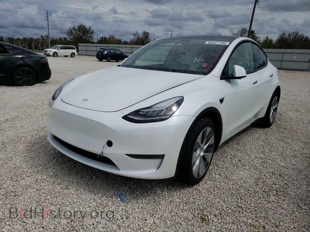 2021 TESLA MODEL Y - VIN: 5YJYGDEE9MF069223 - Фото 2