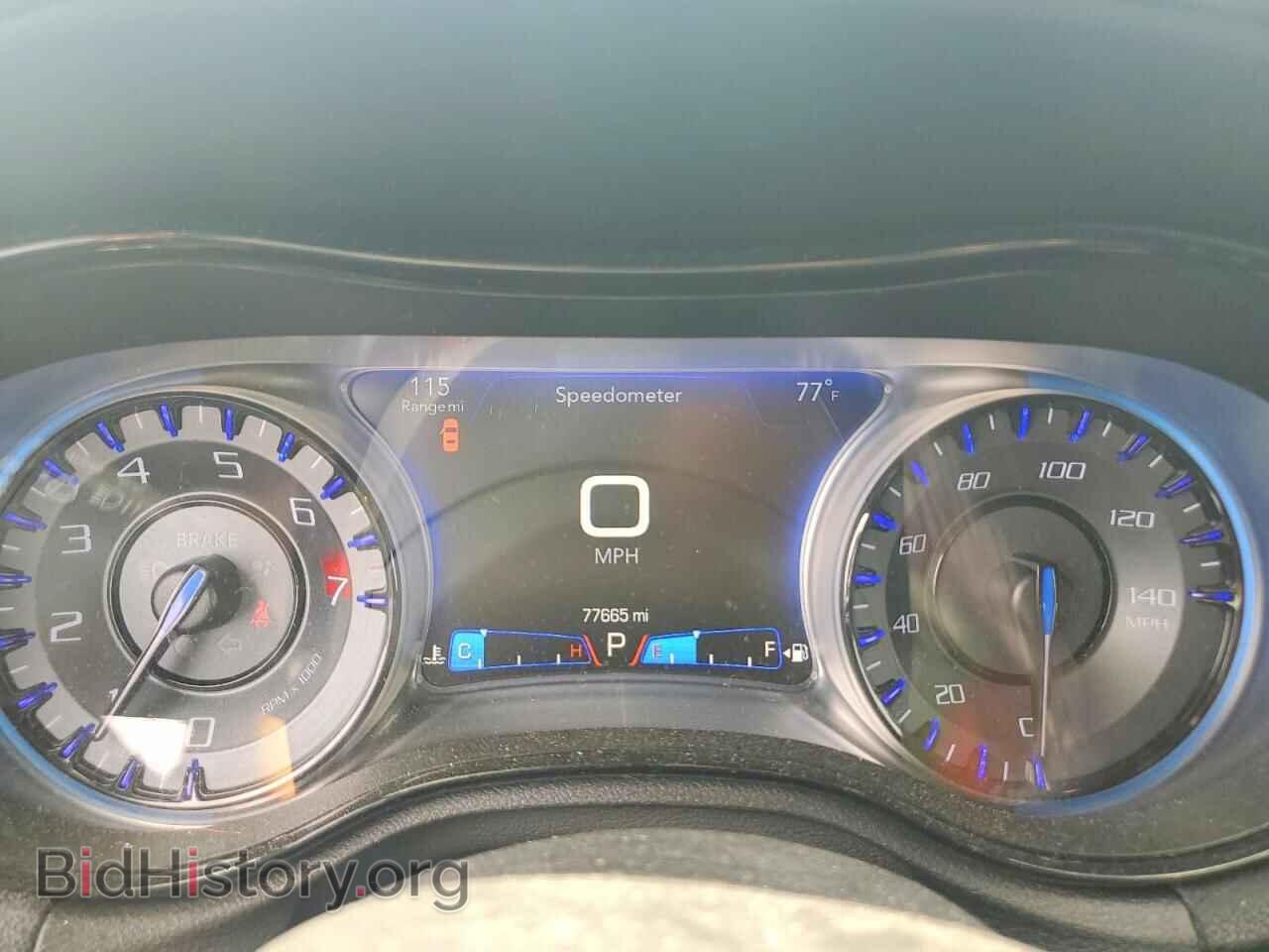 2018 CHRYSLER 300 - VIN: 2C3CCAGG1JH141626 - Фото 9