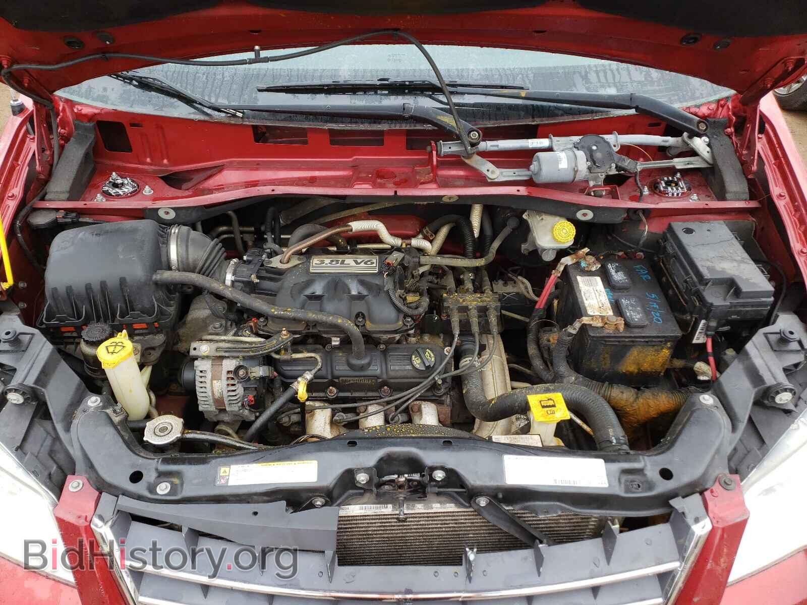 2008 CHRYSLER MINIVAN - VIN: 2A8HR54P38R128532 - Фото 7