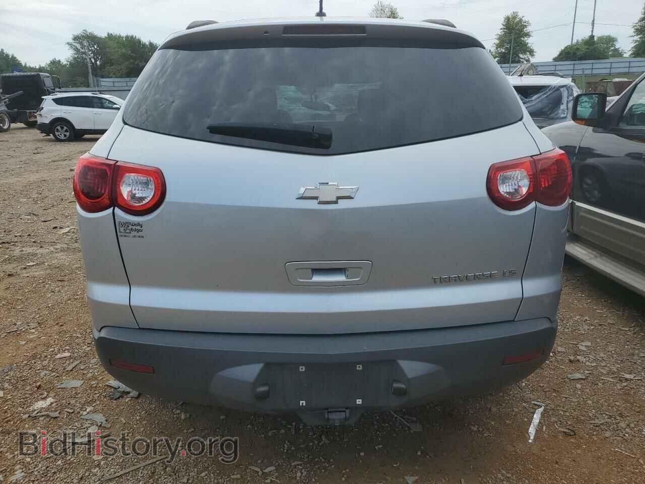 2011 CHEVROLET TRAVERSE - VIN: 1GNKRFED5BJ366988 - Фото 6