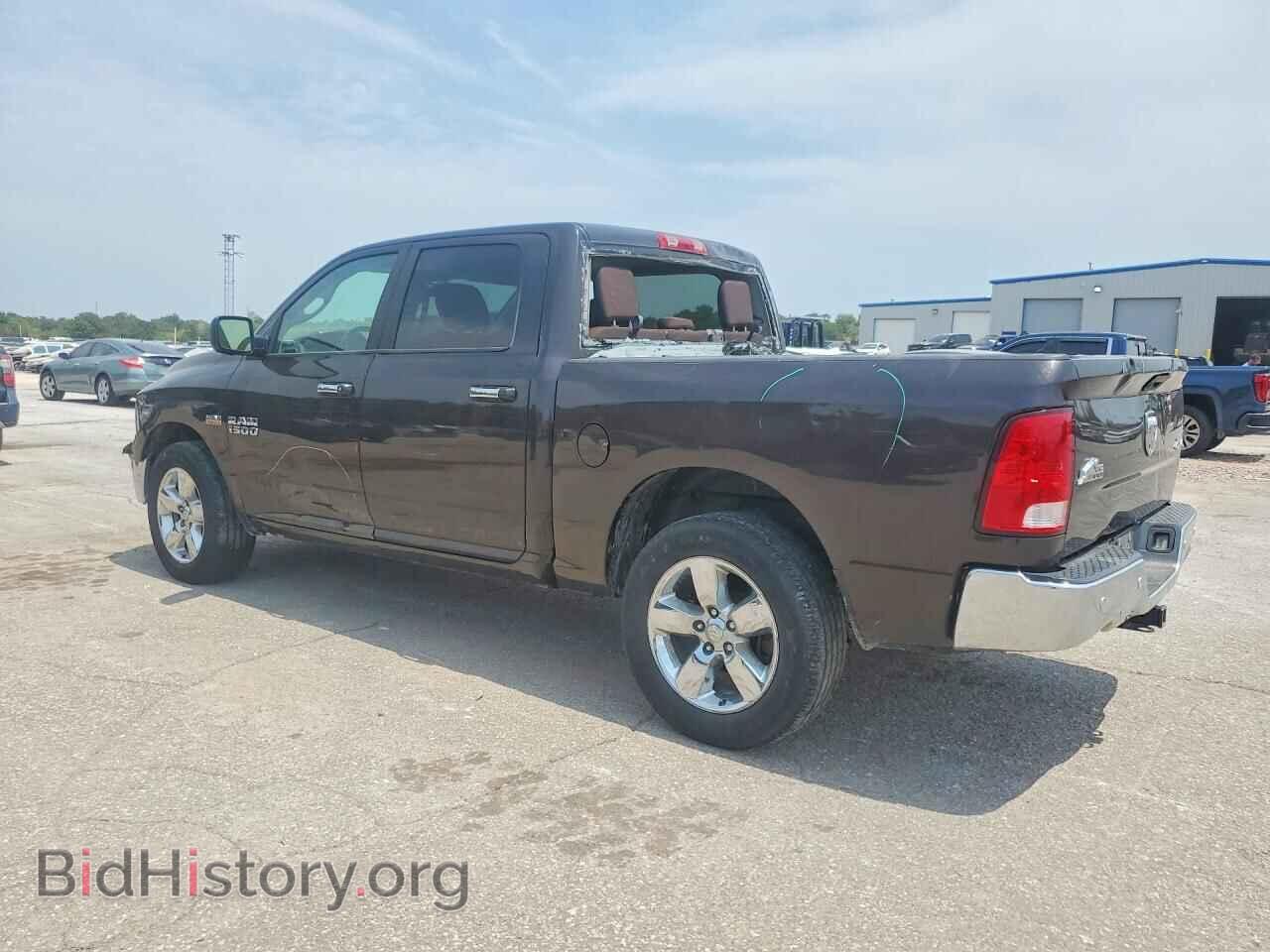 2016 RAM 1500 - VIN: 3C6RR7LT0GG219050 - Photo 2