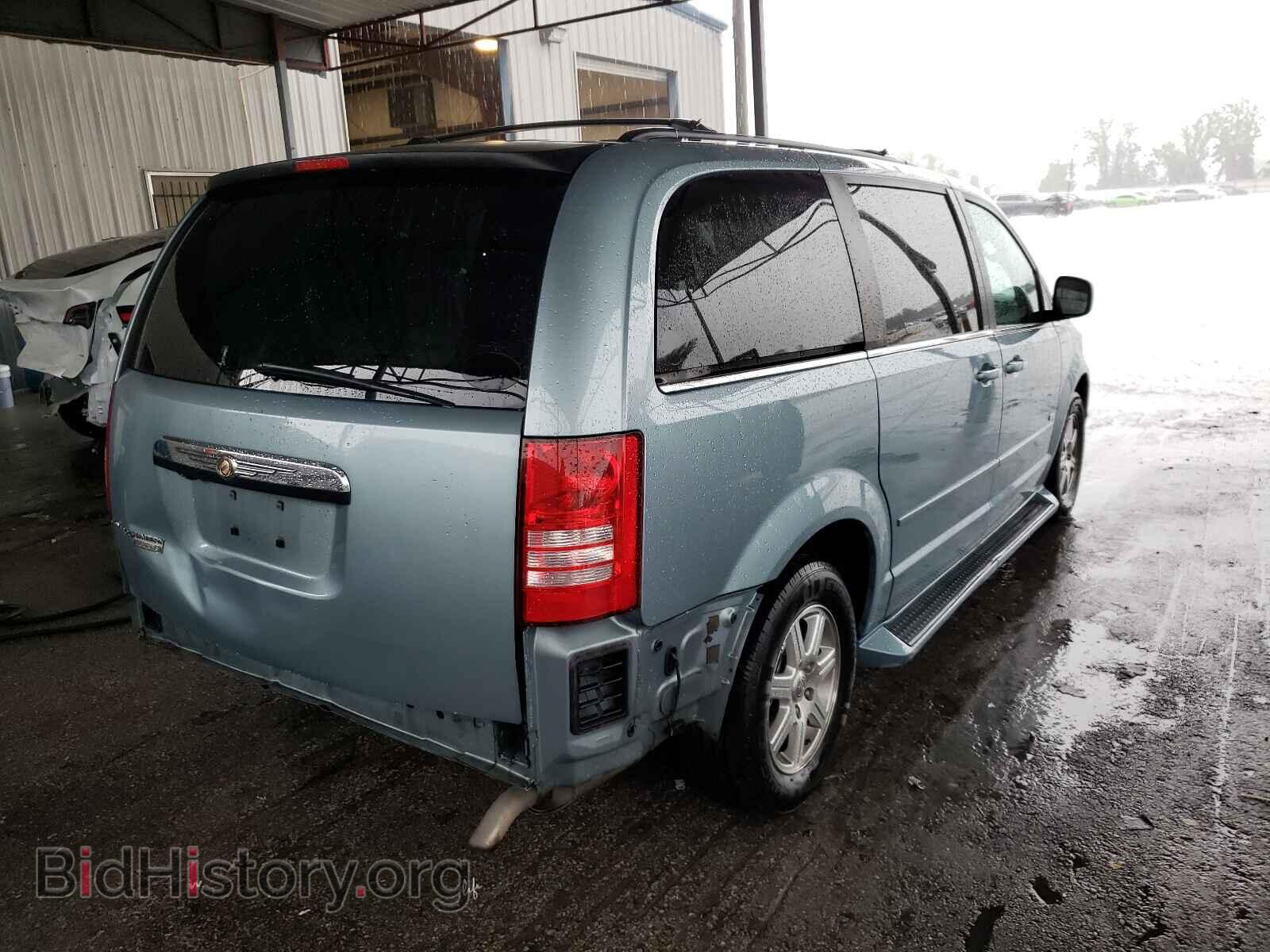 2008 CHRYSLER MINIVAN - VIN: 2A8HR54P68R790881 - Фото 4