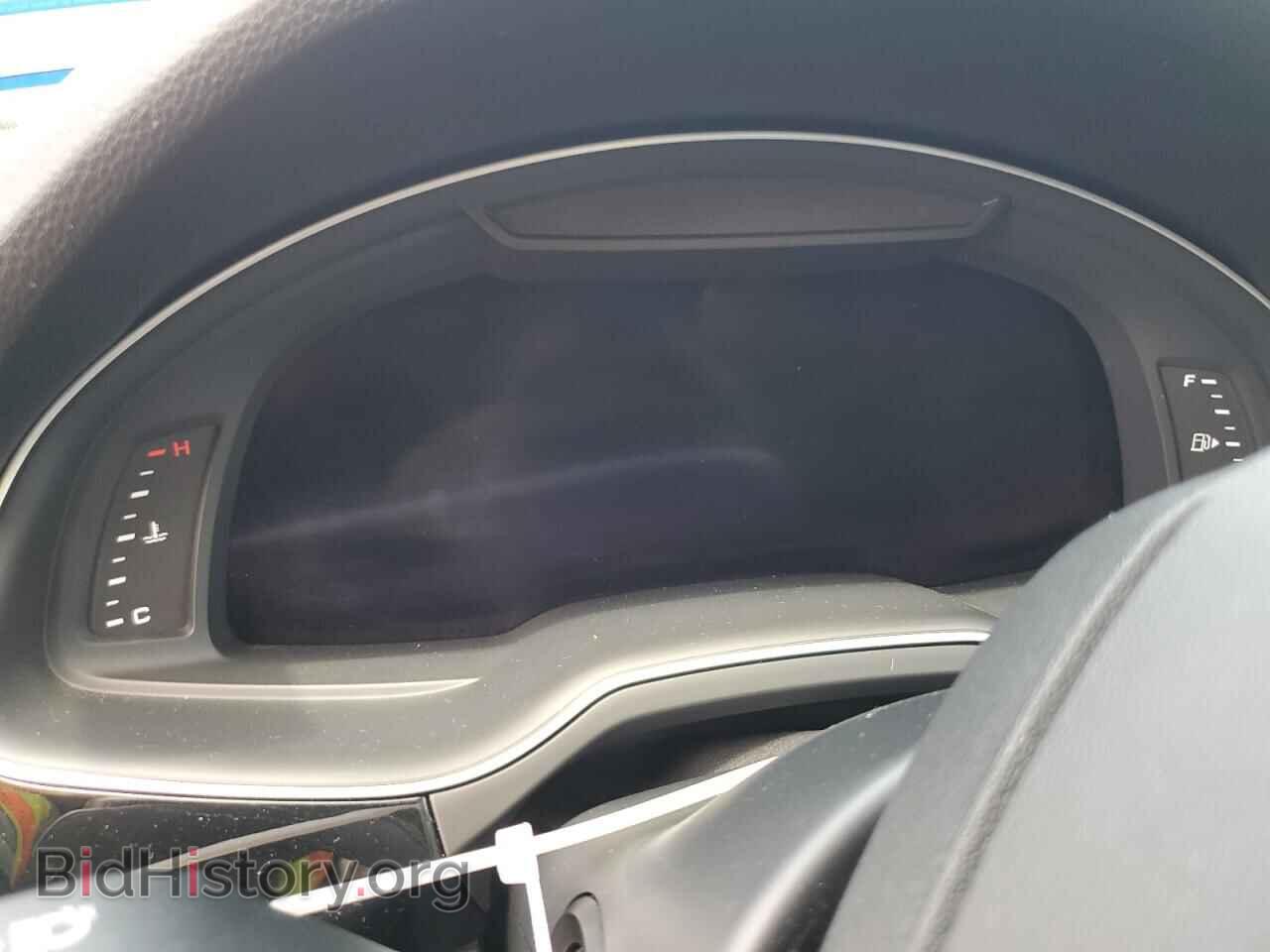 2018 AUDI Q7 - VIN: WA1VAAF76JD006337 - Фото 9