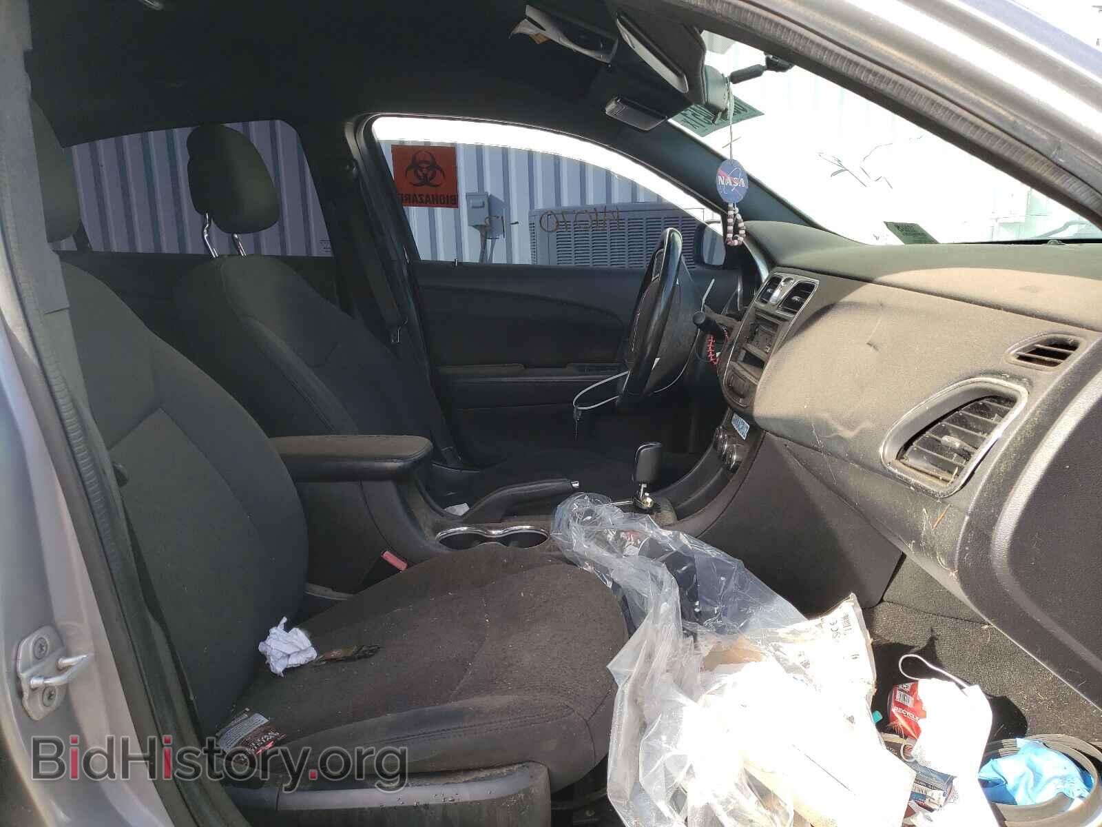 2013 CHRYSLER 200 - VIN: 1C3CCBBBXDN695275 - Фото 5