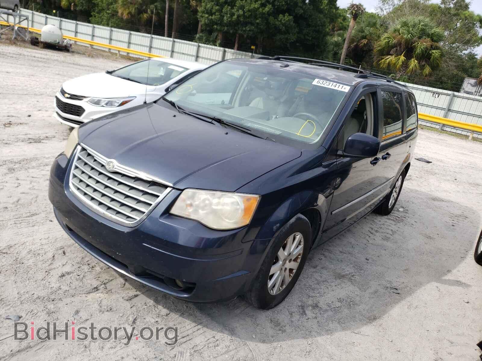 2009 CHRYSLER MINIVAN - VIN: 2A8HR54189R539910 - Фото 2