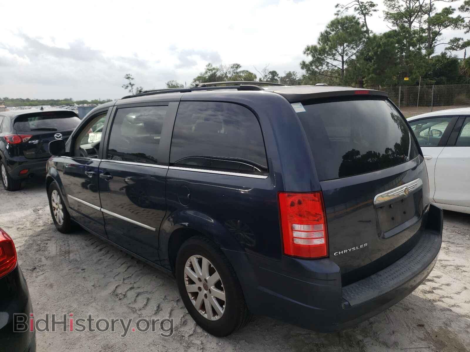 2009 CHRYSLER MINIVAN - VIN: 2A8HR54189R539910 - Фото 3
