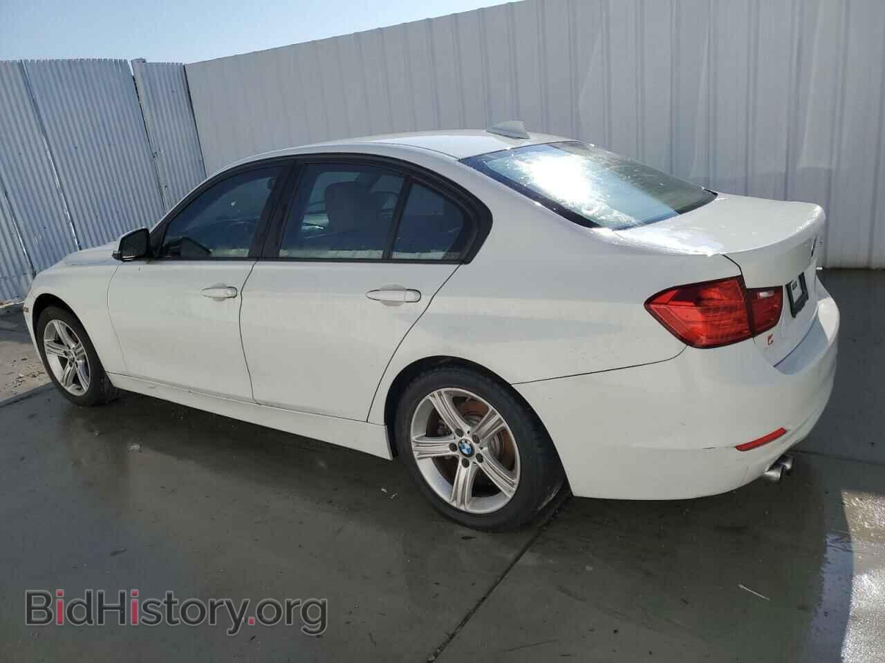 2015 BMW 3 SERIES - VIN: WBA3A5C53FF608287 - Фото 2