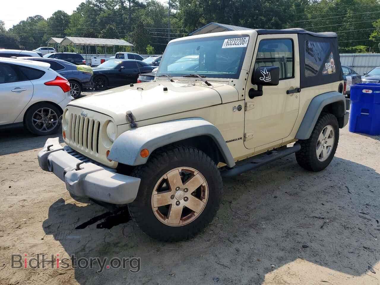 Фотография 1J4AA2D17BL525312 - JEEP WRANGLER 2011