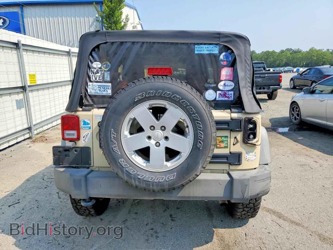 2011 JEEP WRANGLER - VIN: 1J4AA2D17BL525312 - Фото 6