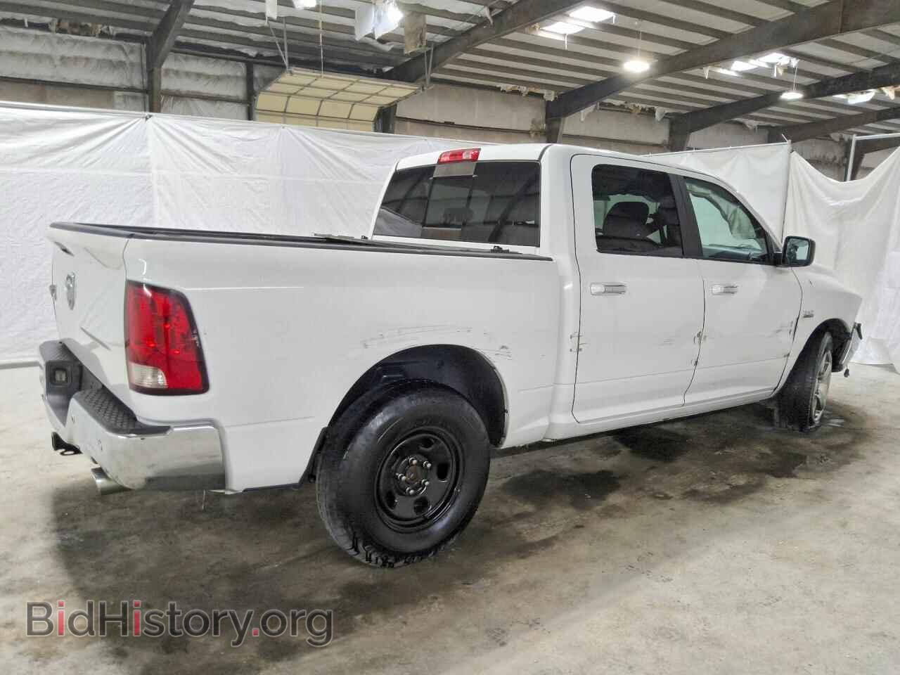 2017 RAM 1500 - VIN: 3C6RR6LT8HG563589 - Photo 3