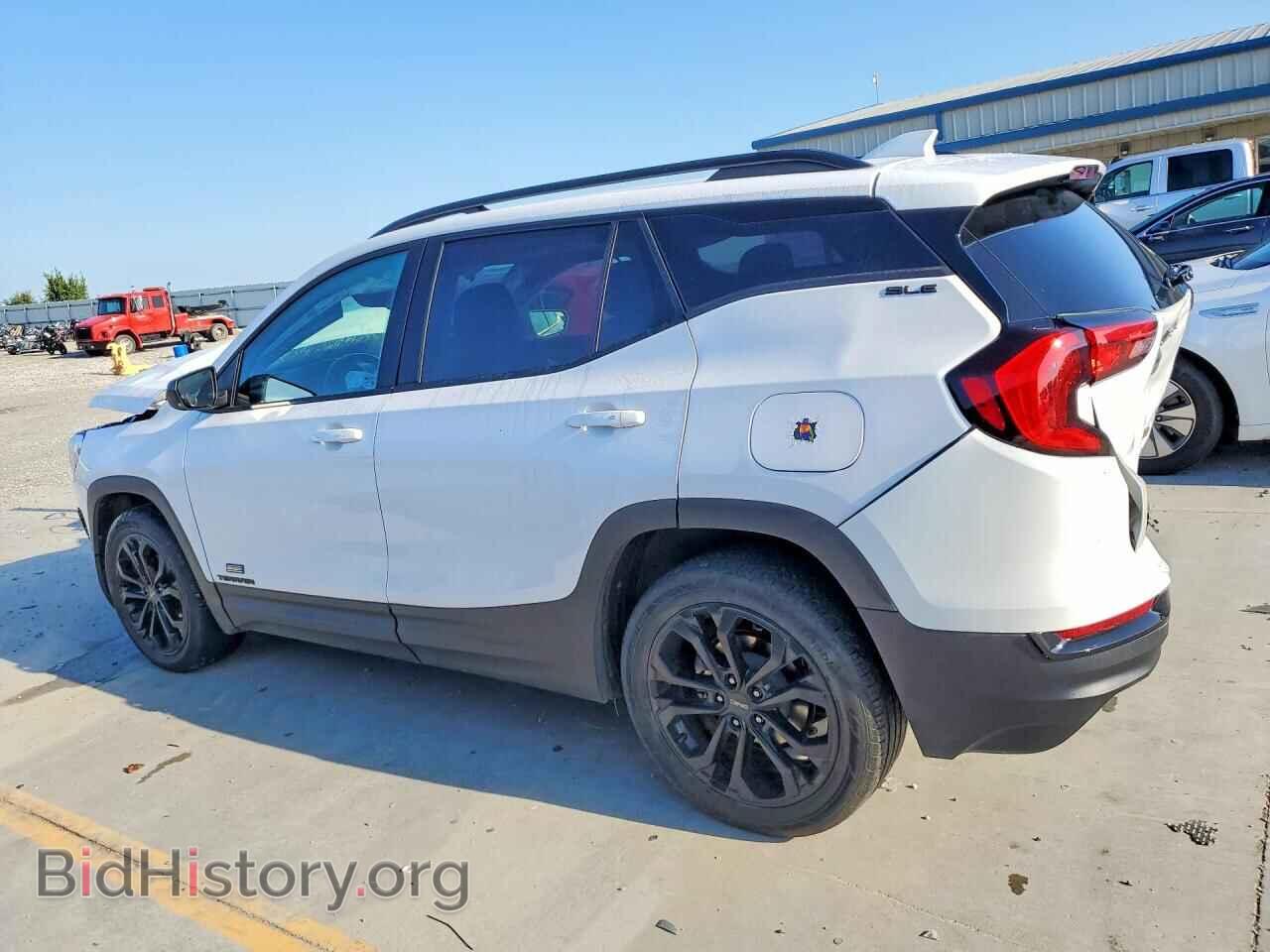 2020 GMC TERRAIN - VIN: 3GKALMEV5LL282896 - Photo 2