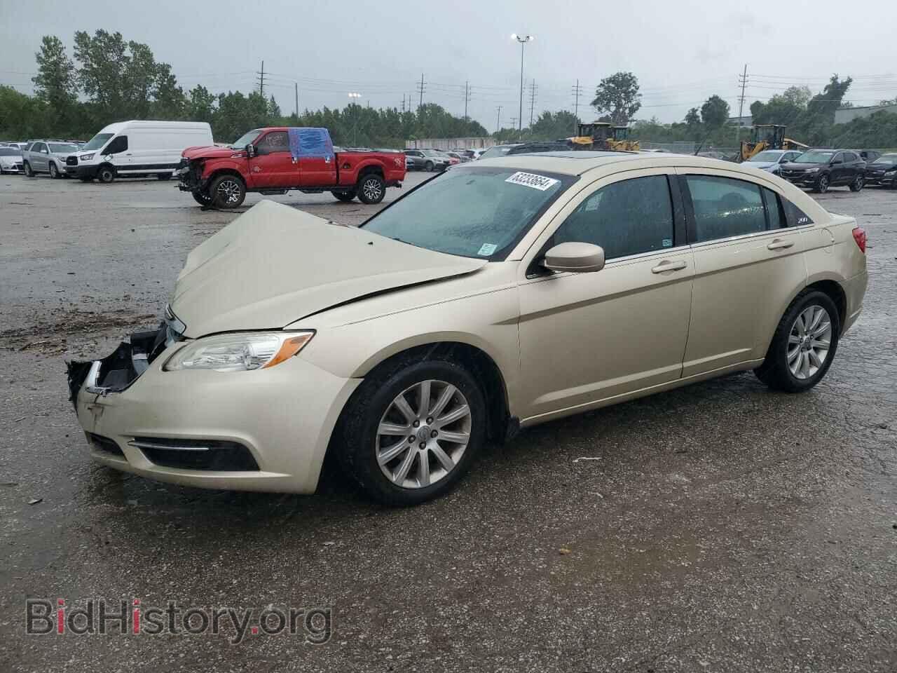 Photo 1C3BC1FBXBN514687 - CHRYSLER 200 2011