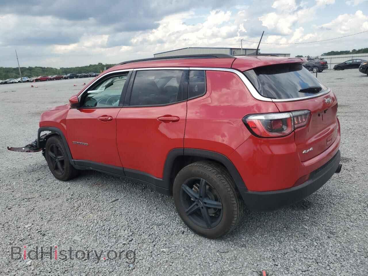 2018 JEEP COMPASS - VIN: 3C4NJDBB7JT361108 - Фото 2