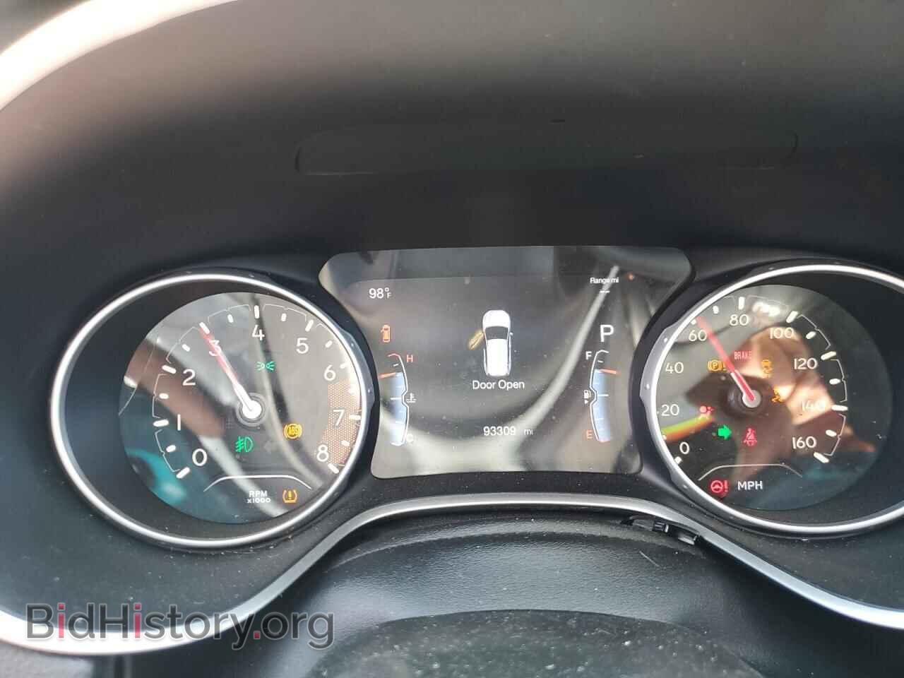 2018 JEEP COMPASS - VIN: 3C4NJDBB7JT361108 - Фото 9