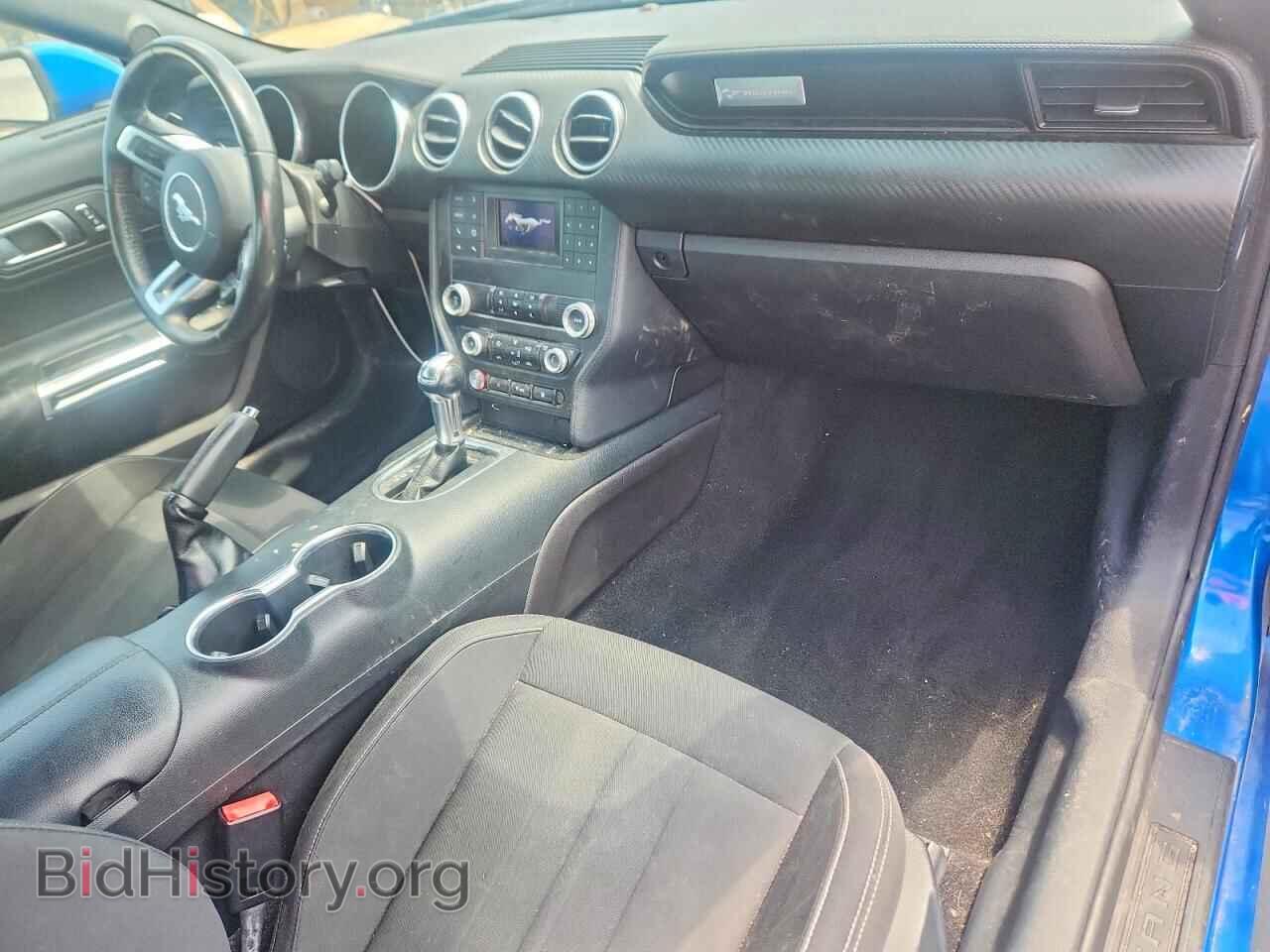 2019 Ford MUSTANG (VIN 1FA6P8TH1K5143427) — фото 8 из 13