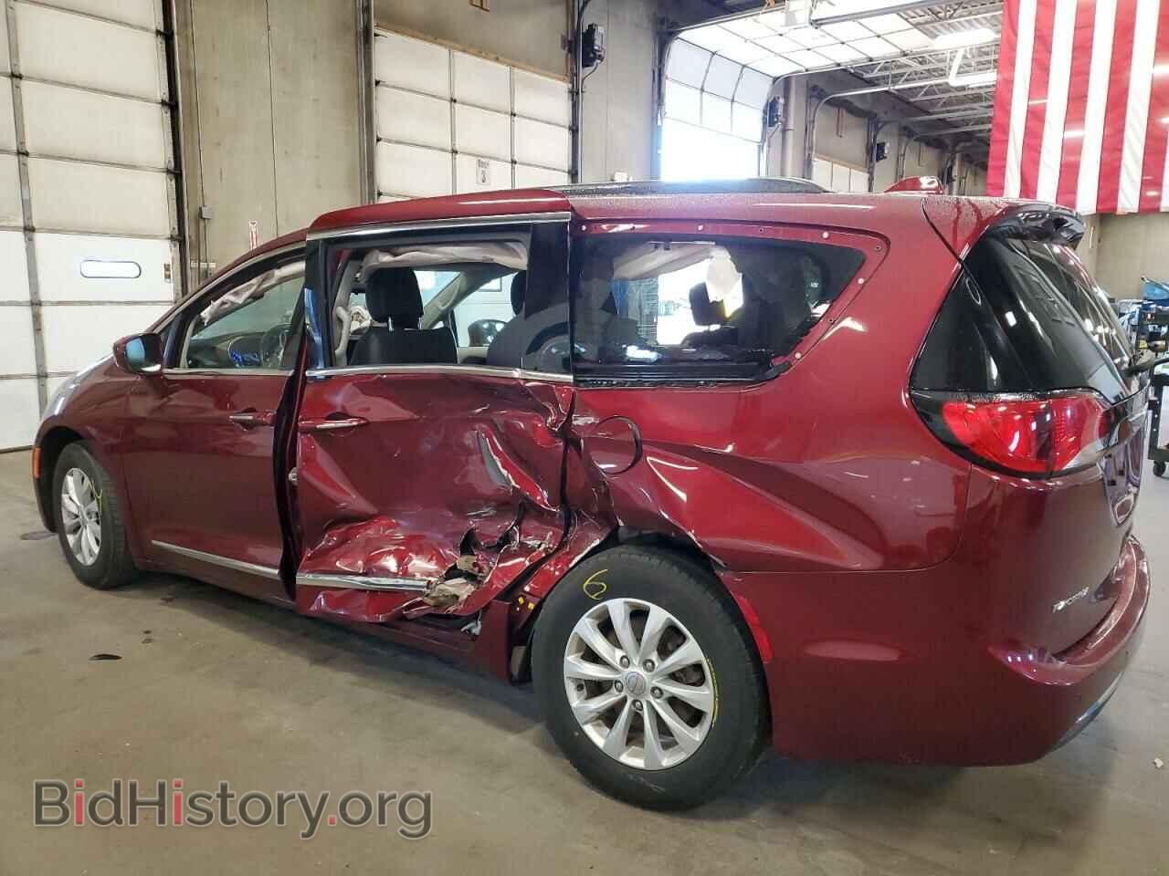 2017 CHRYSLER PACIFICA - VIN: 2C4RC1BG9HR511951 - Фото 2
