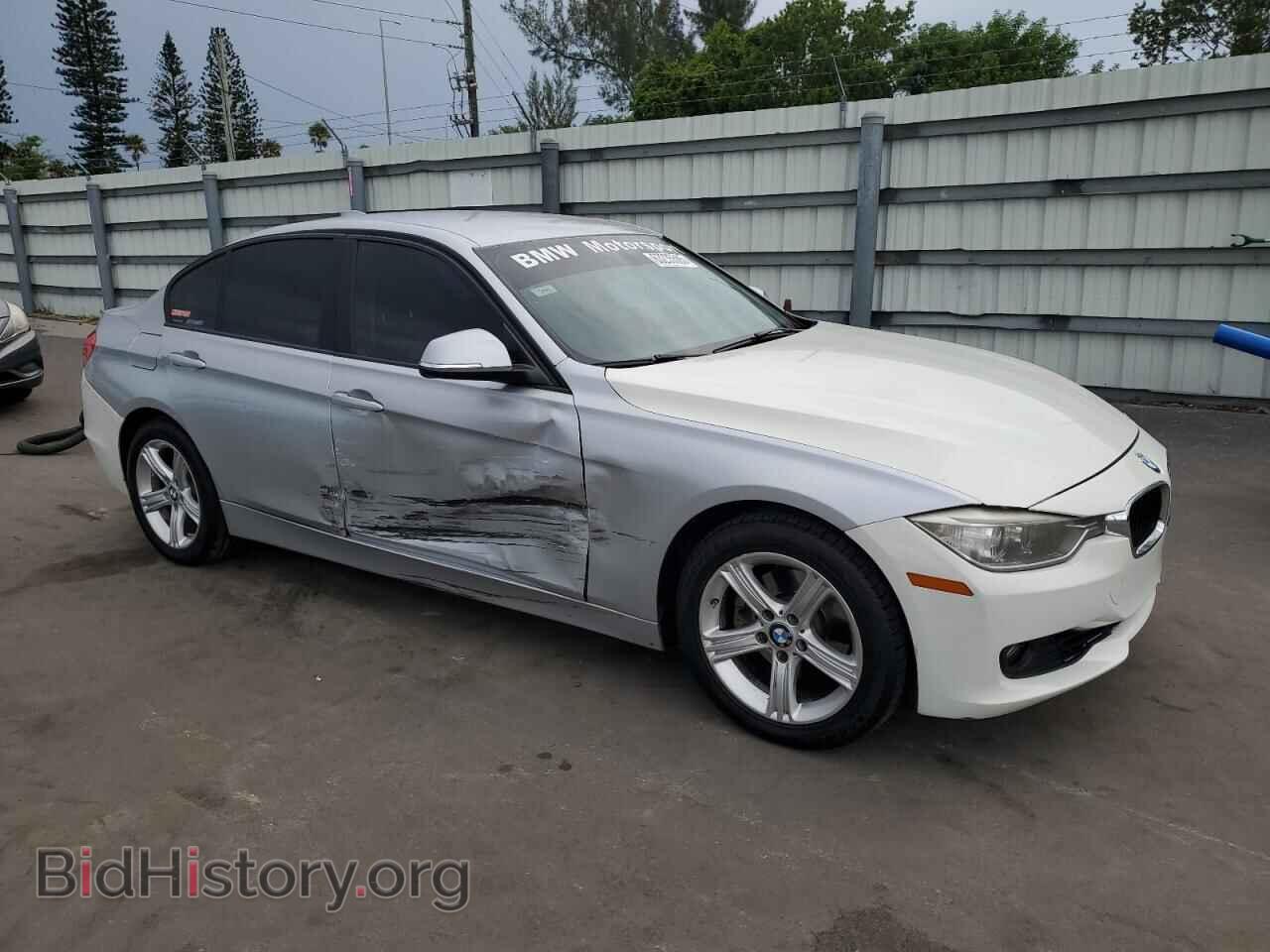 2014 BMW 3 SERIES - VIN: WBA3B1G51ENT00538 - Фото 4