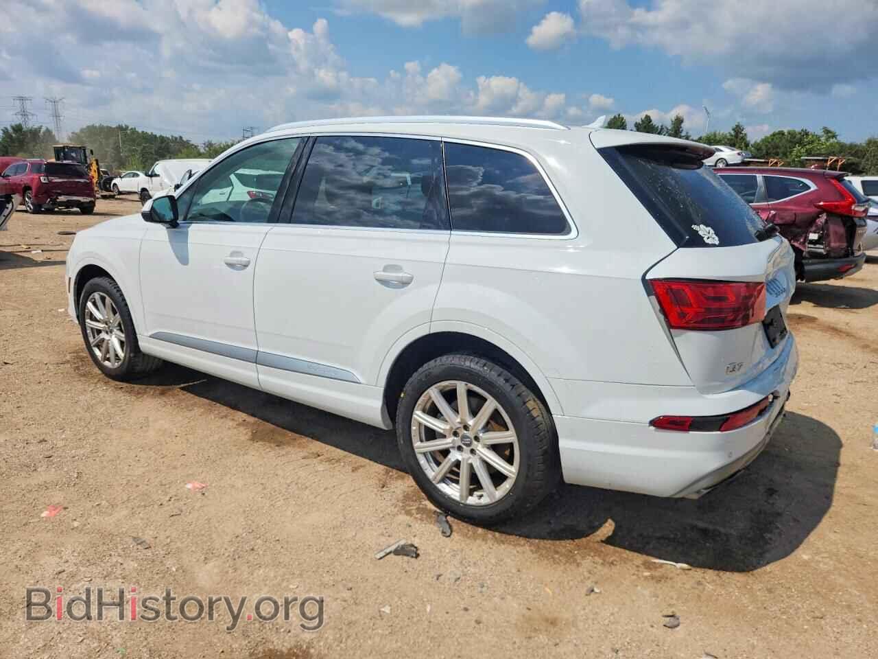 2018 AUDI Q7 - VIN: WA1VAAF78JD029599 - Photo 2
