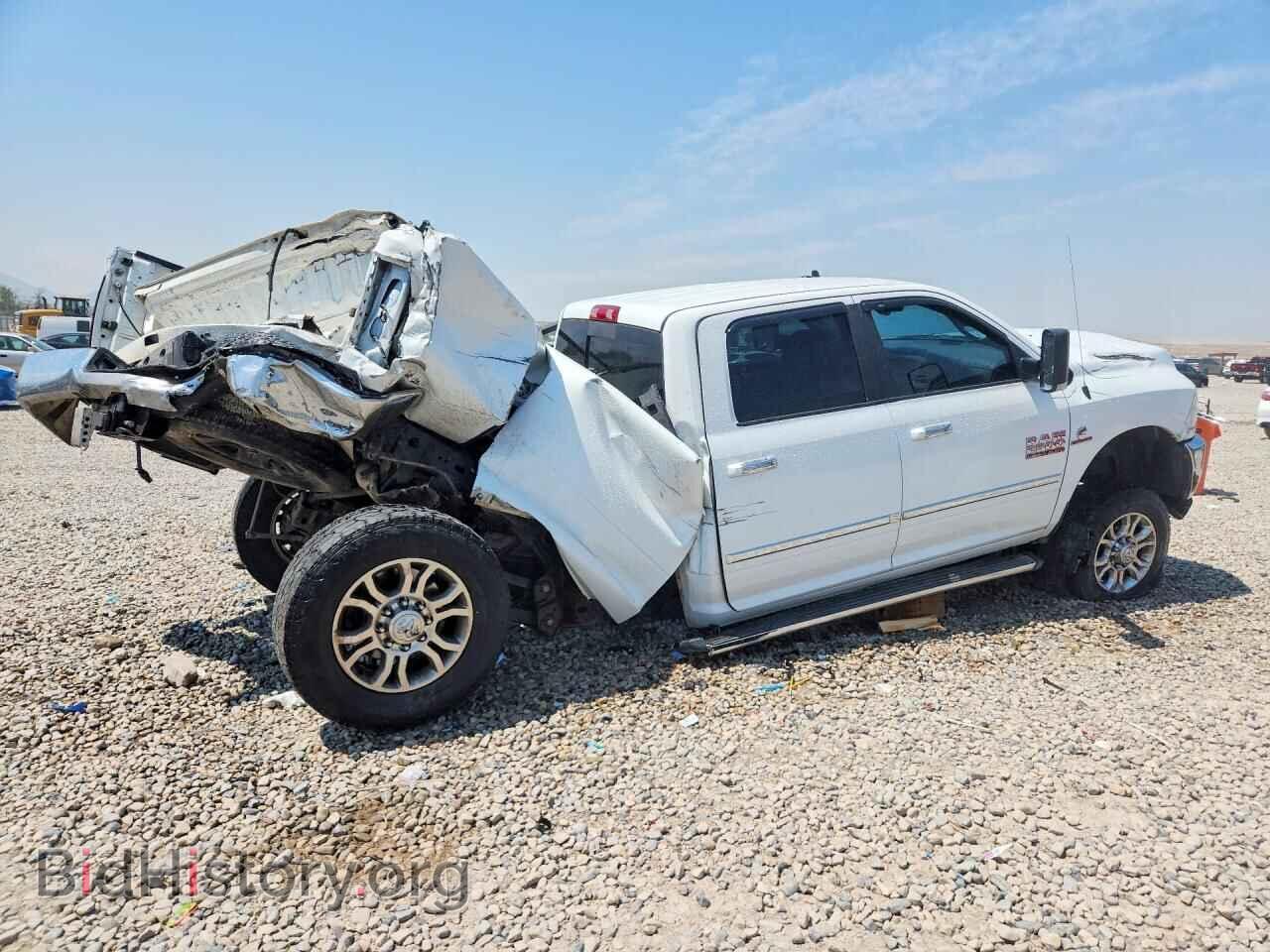 2014 RAM 2500 - VIN: 3C6UR5JL0EG272779 - Photo 3
