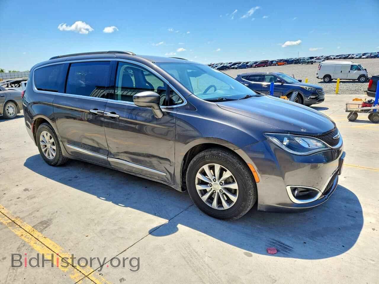 2017 CHRYSLER PACIFICA - VIN: 2C4RC1BG8HR795329 - Фото 4