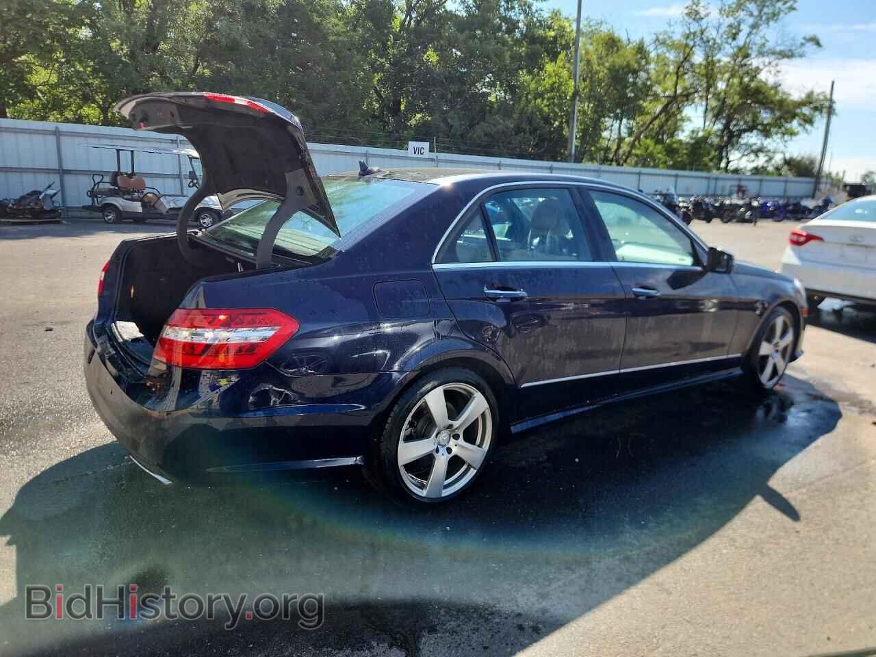 2011 MERCEDES-BENZ E-CLASS - VIN: WDDHF8HB9BA427301 - Фото 3