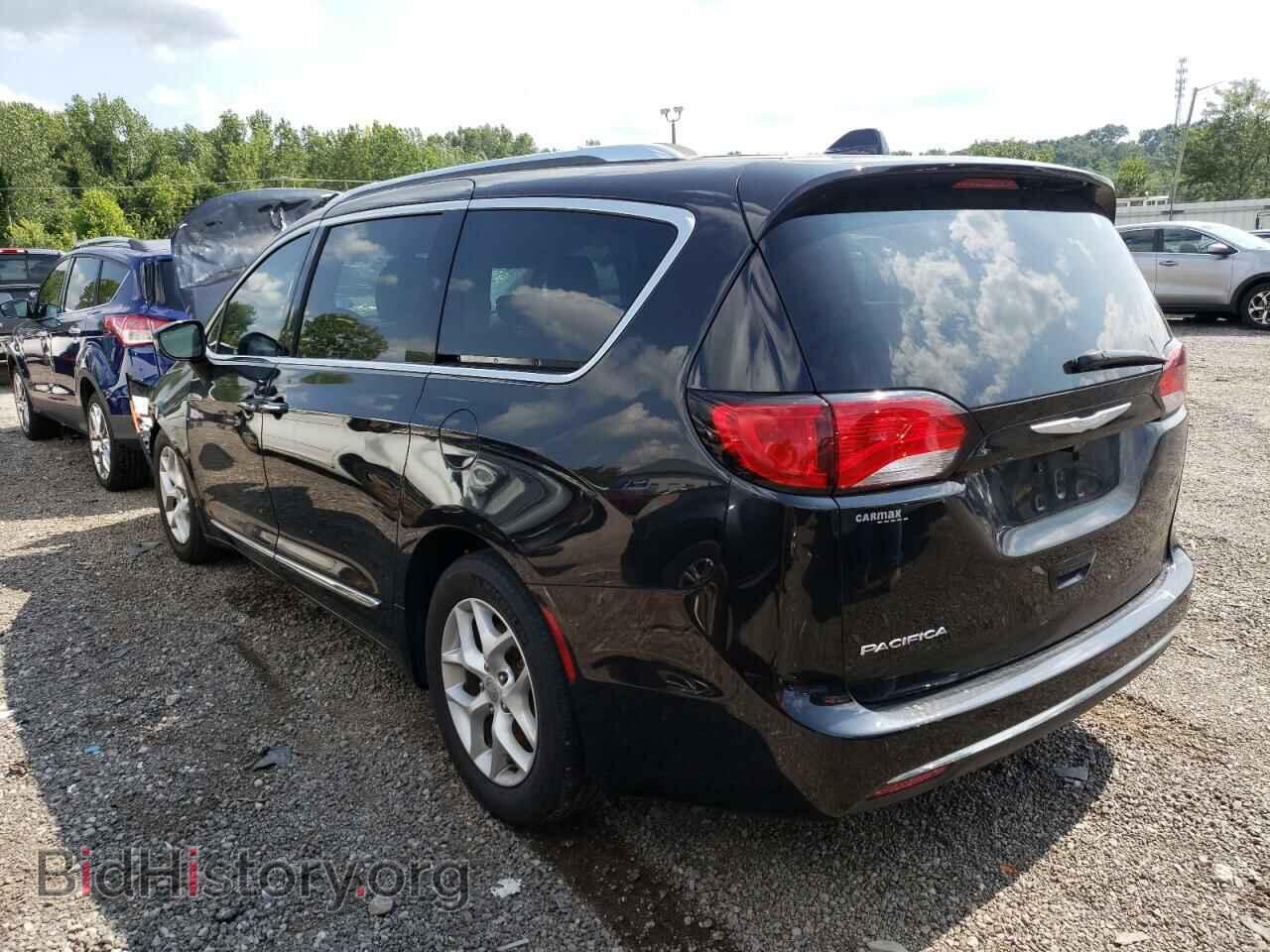 2018 CHRYSLER PACIFICA - VIN: 2C4RC1EG0JR121449 - Фото 2