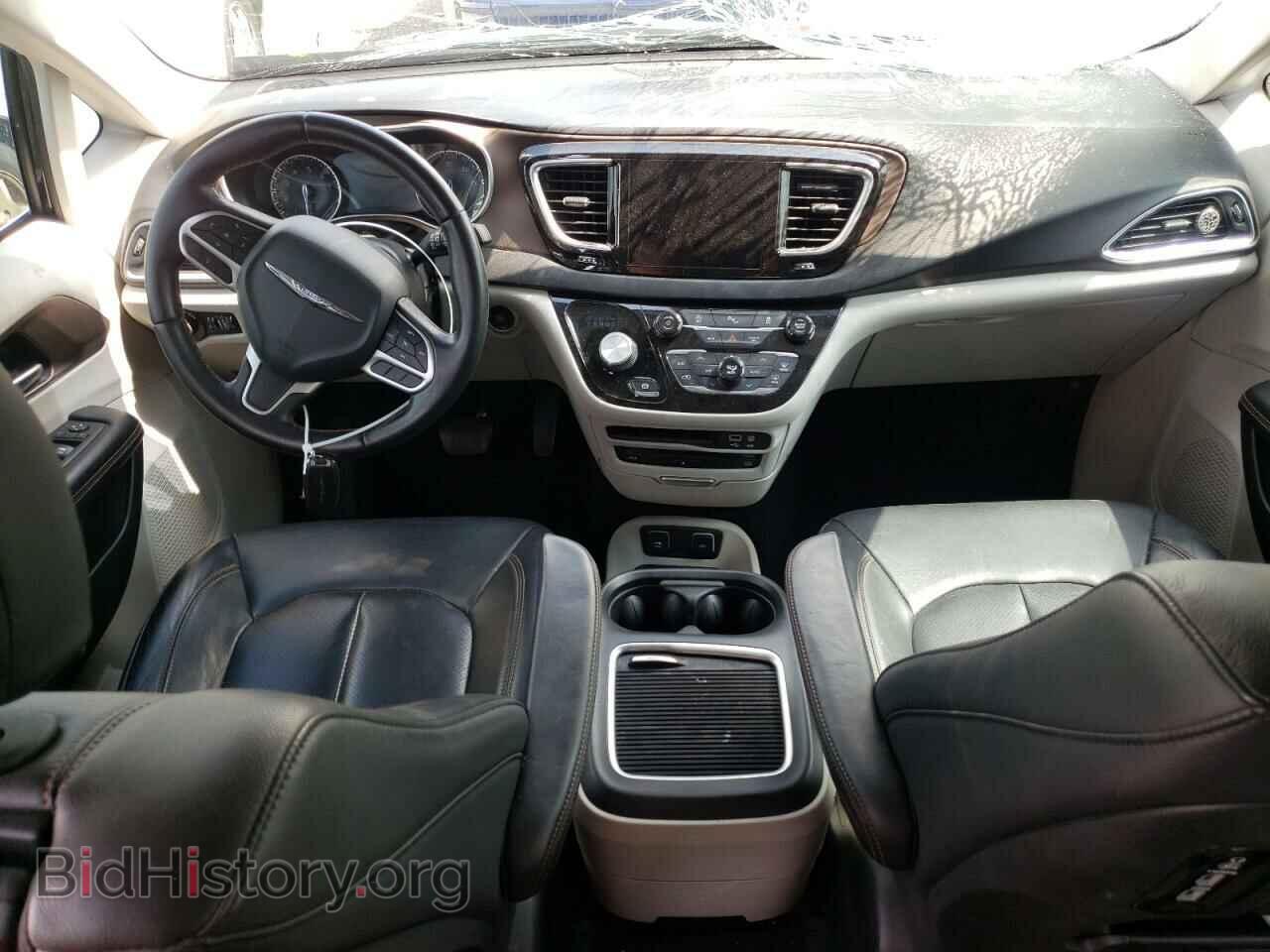 2018 CHRYSLER PACIFICA - VIN: 2C4RC1EG0JR121449 - Фото 8