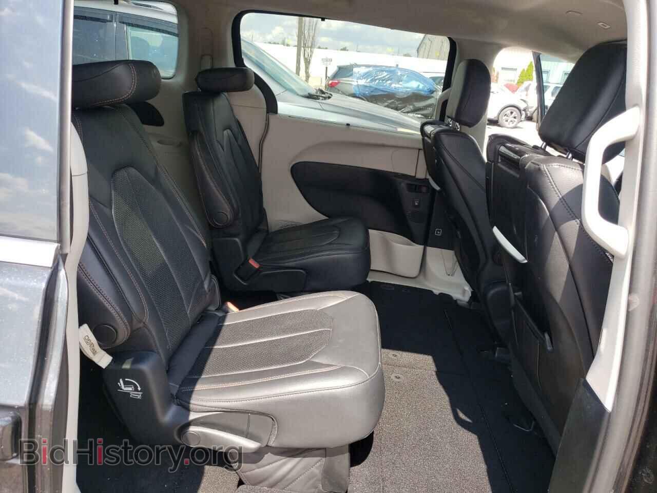 2018 CHRYSLER PACIFICA - VIN: 2C4RC1EG0JR121449 - Фото 10