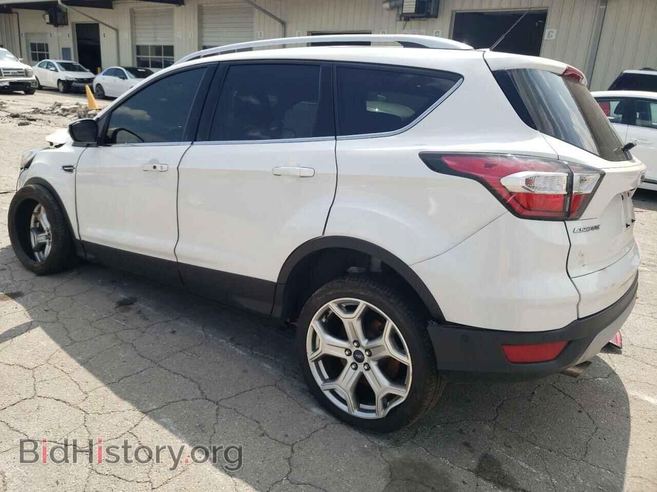 2017 FORD ESCAPE - VIN: 1FMCU9J90HUB33165 - Фото 2