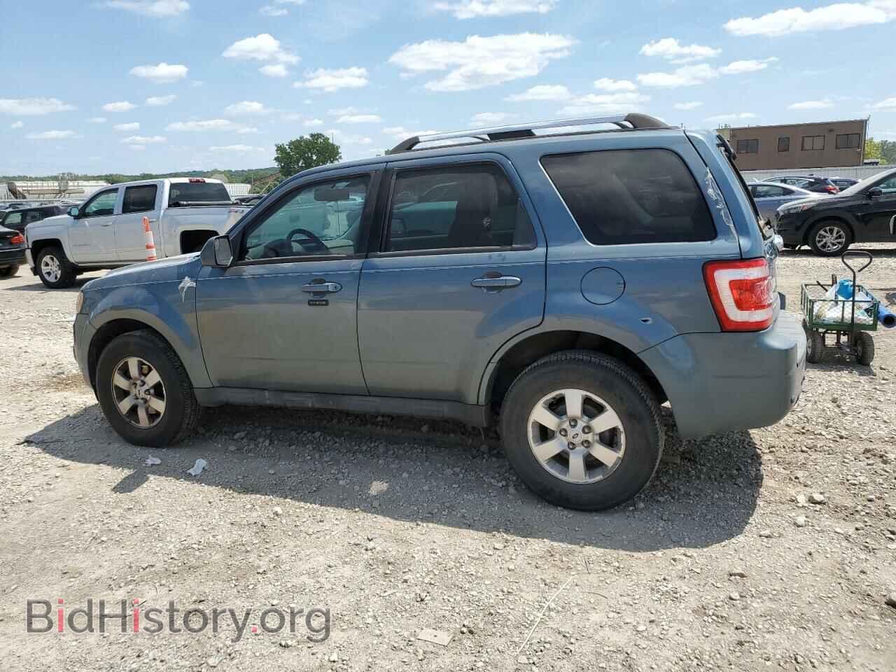 2010 FORD ESCAPE - VIN: 1FMCU0E70AKA62085 - Фото 2