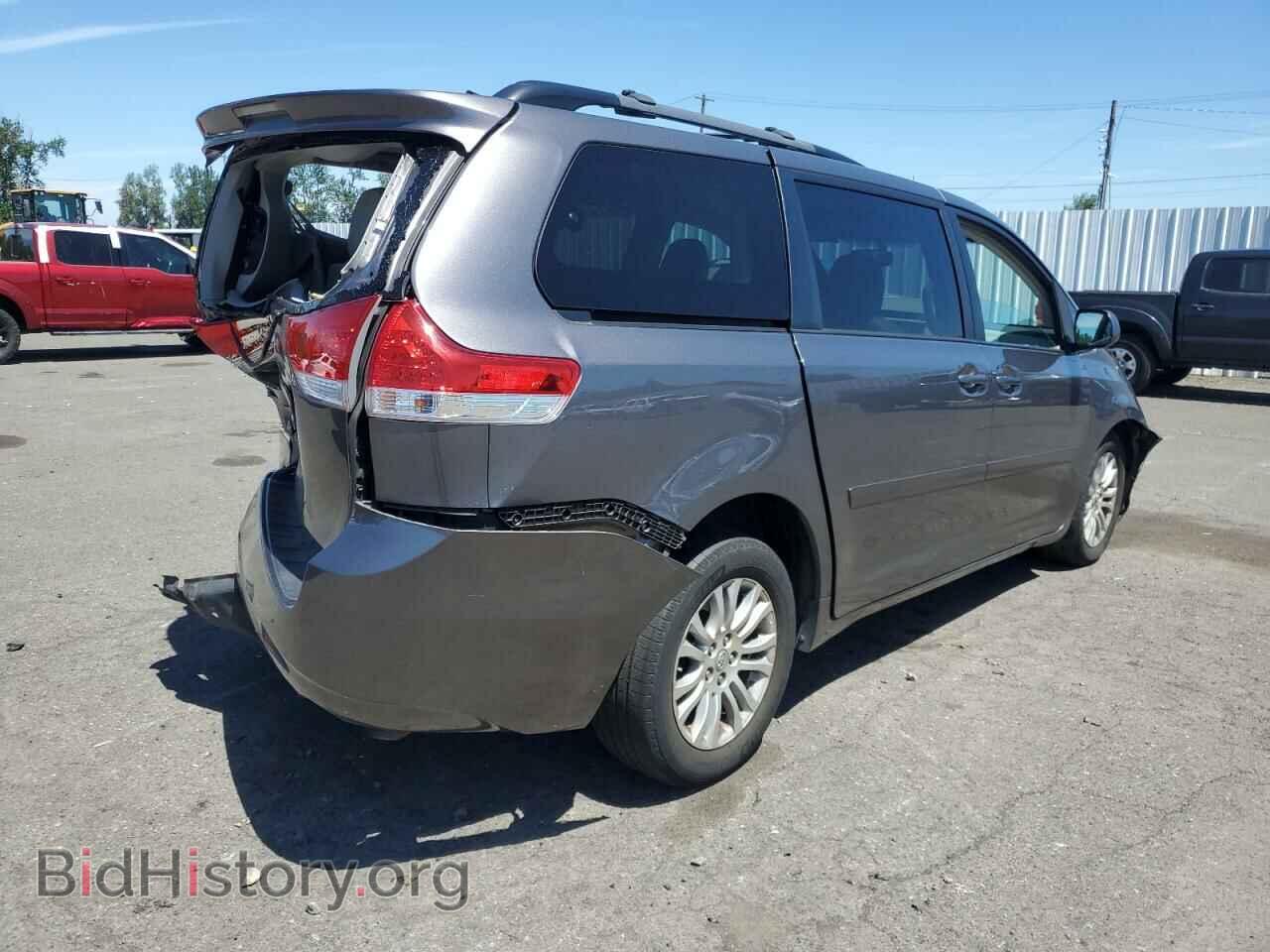 2011 TOYOTA All Models - VIN: 5TDYK3DC4BS175953 - Фото 3