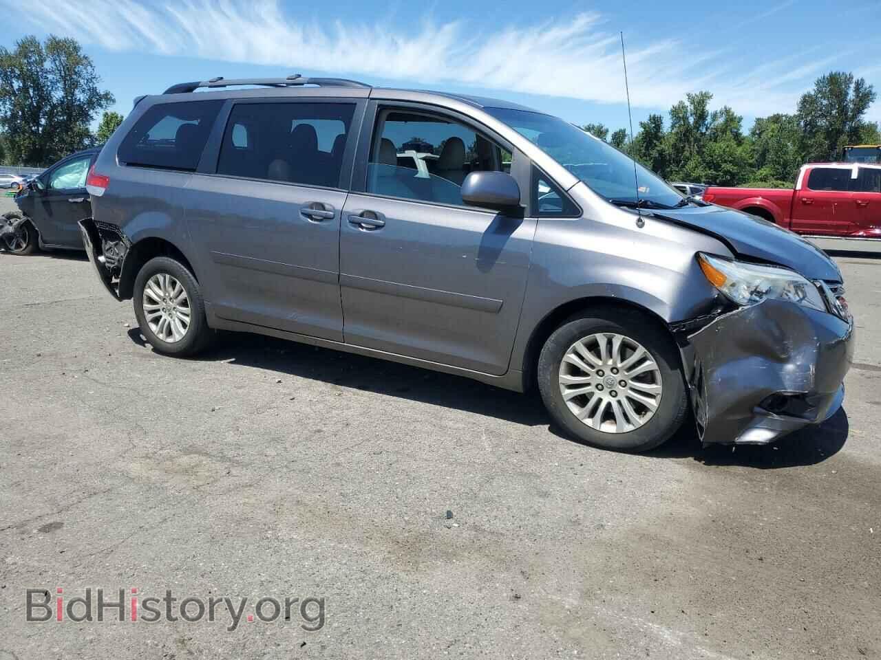2011 TOYOTA All Models - VIN: 5TDYK3DC4BS175953 - Фото 4