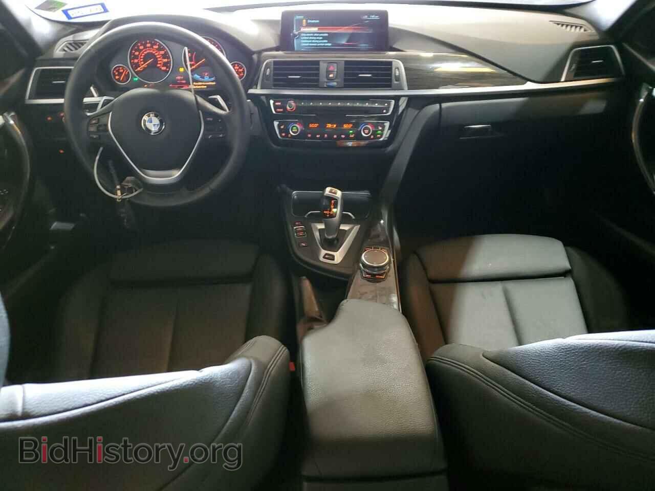 2017 BMW 3 SERIES - VIN: WBA8E1C33HA158884 - Фото 8
