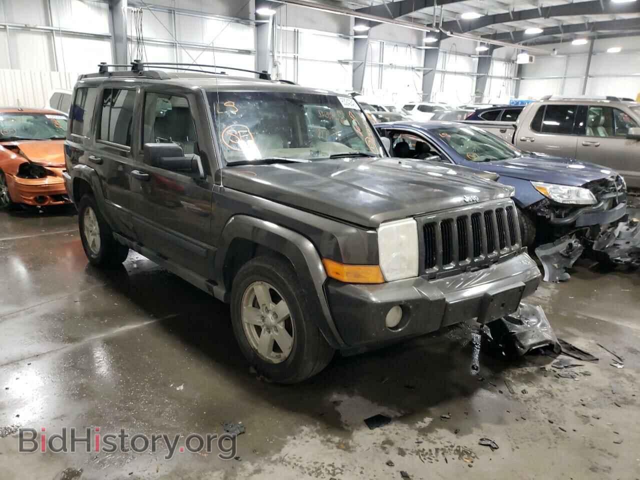 Фотография 1J8HG48NX6C337832 - JEEP COMMANDER 2006