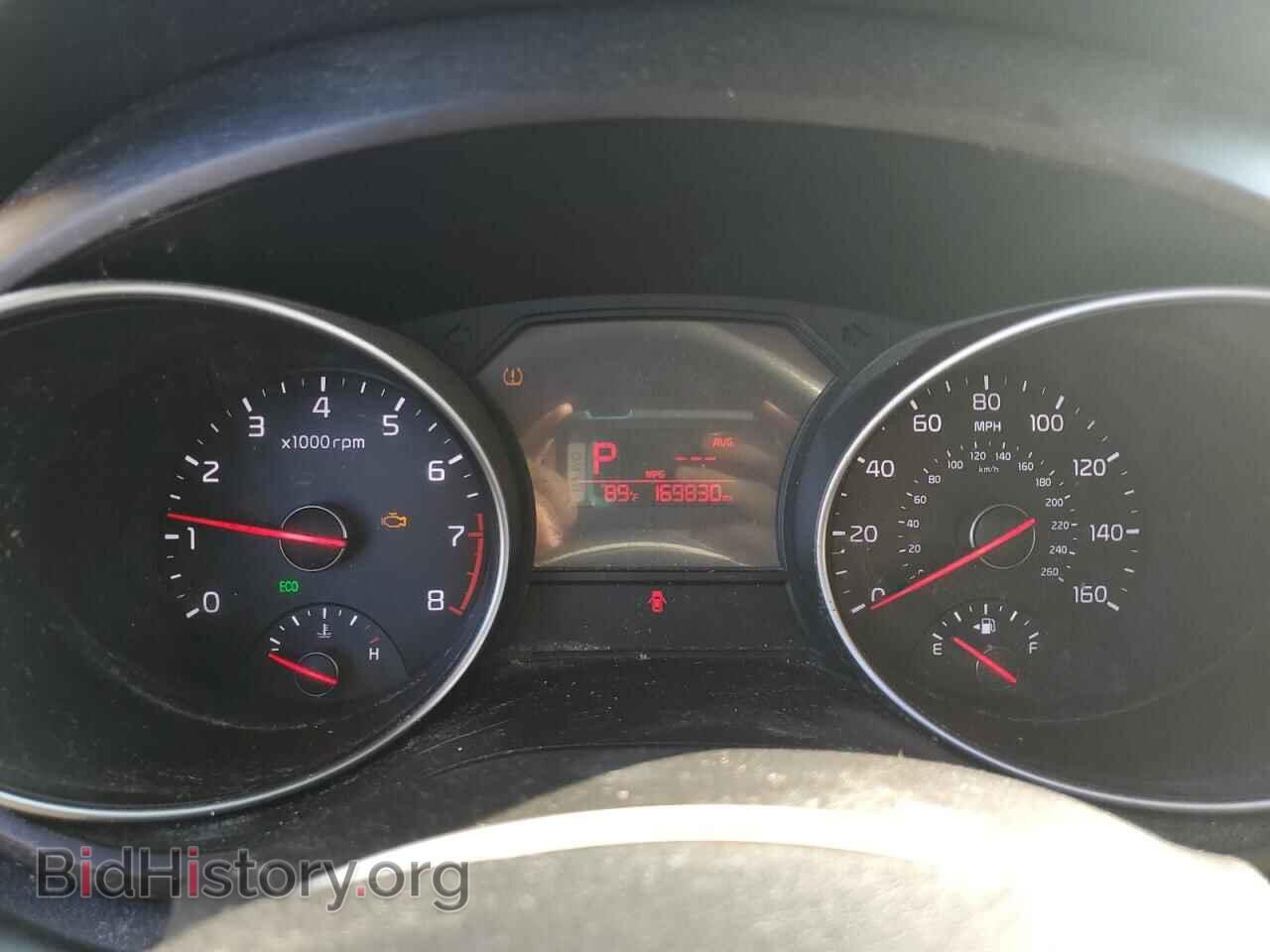 2015 KIA All Models - VIN: KNDMB5C19F6076870 - Фото 9
