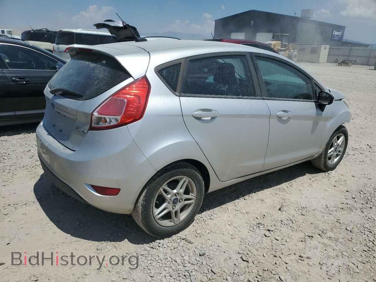 2018 FORD FIESTA - VIN: 3FADP4EJ3JM133118 - Фото 3