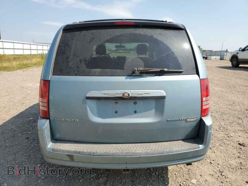 2010 Chrysler MINIVAN (VIN 2A4RR5D17AR109103) — photo 6 of 14