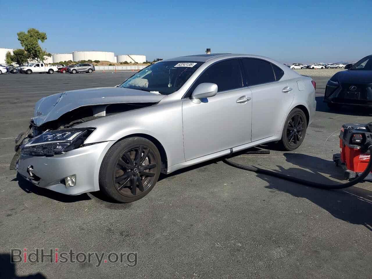 Photo JTHBE262965011572 - LEXUS IS 2006