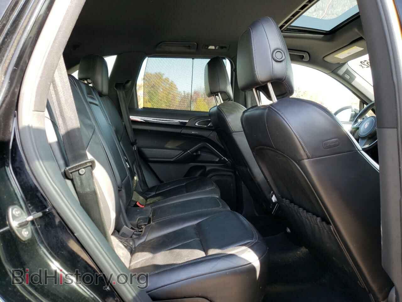 2011 PORSCHE CAYENNE - VIN: WP1AE2A26BLA92216 - Фото 6