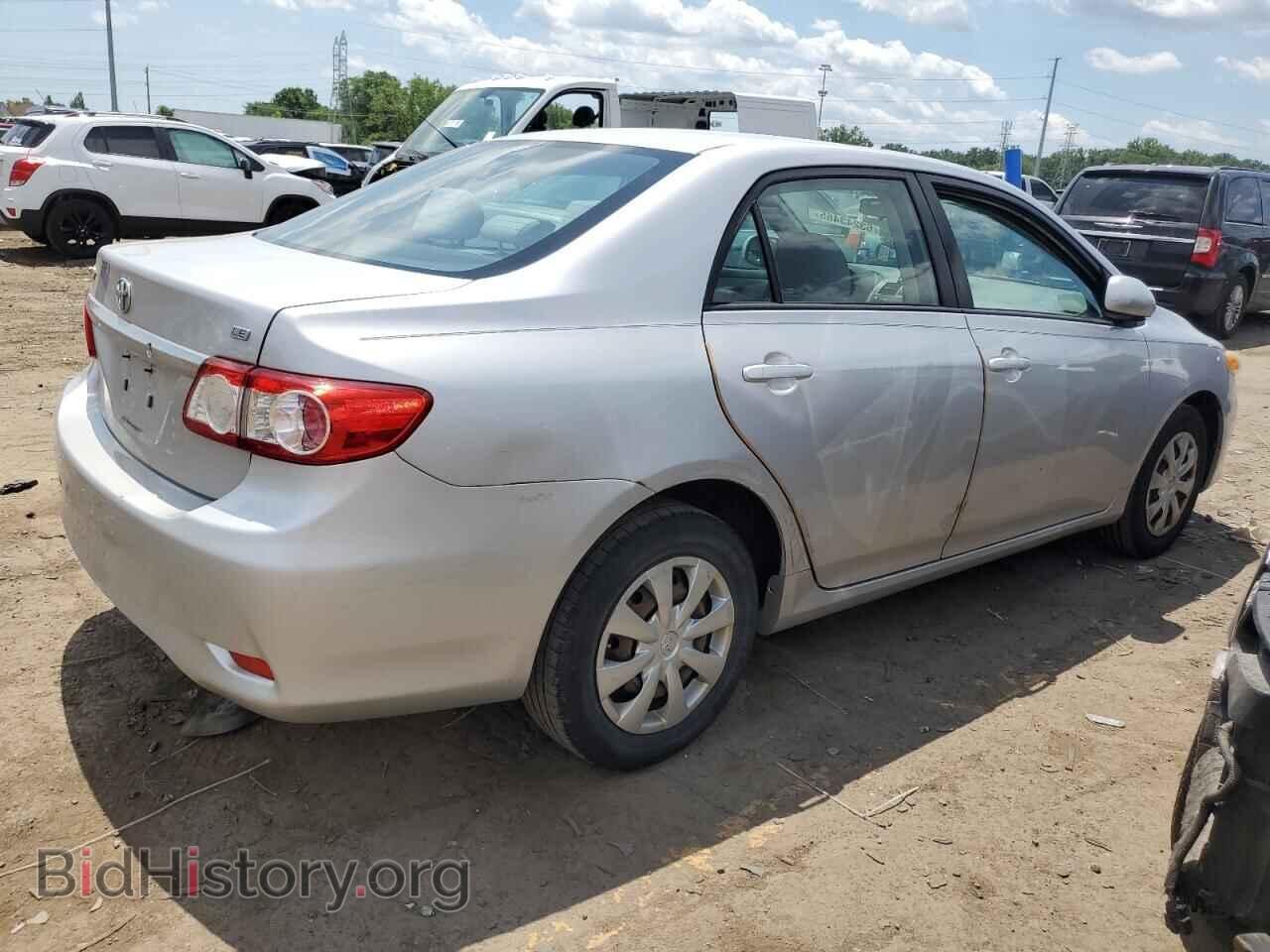 2011 TOYOTA COROLLA - VIN: 2T1BU4EE9BC734945 - Фото 3